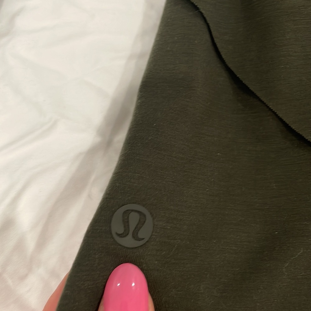 Army green long sleeve Lululemon top
